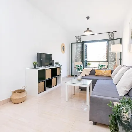 Apartment Ollerias Historic Center *